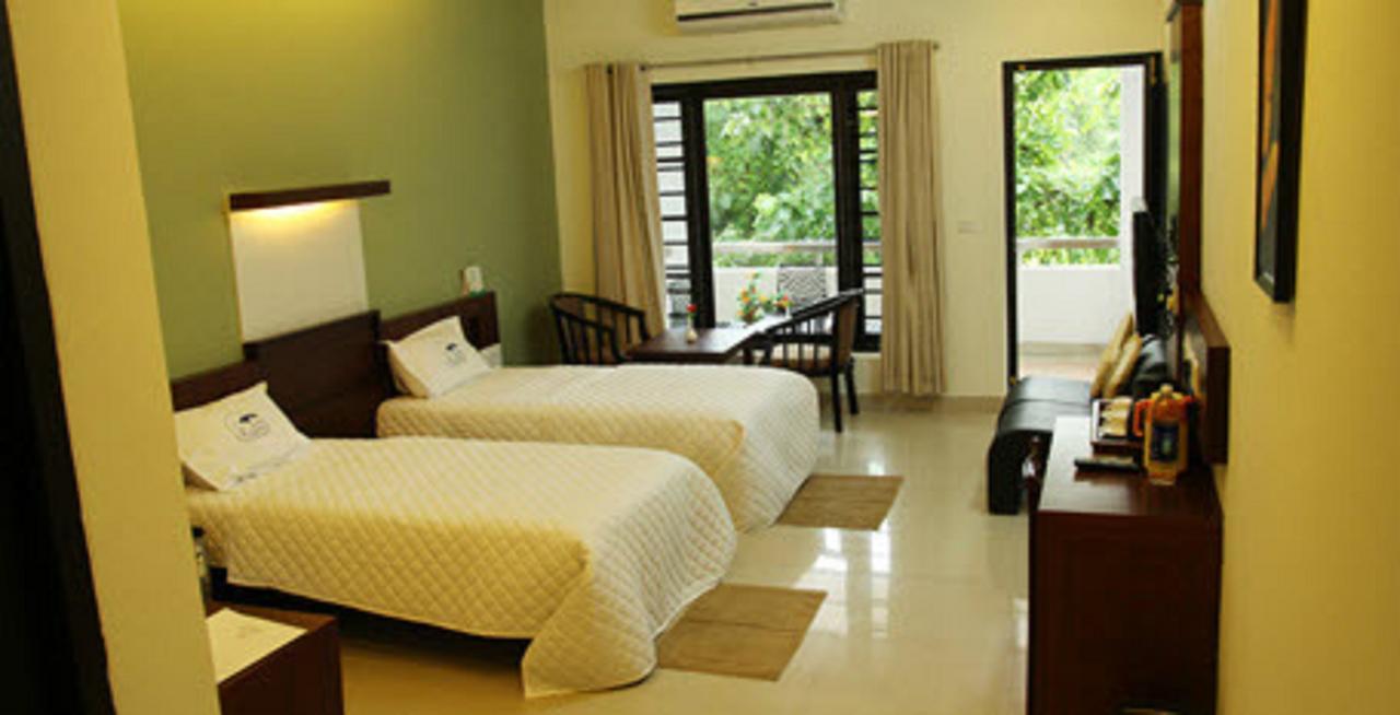 Hotel Soorya Regency Malappuram Extérieur photo